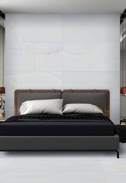OVAL ONYX SKY